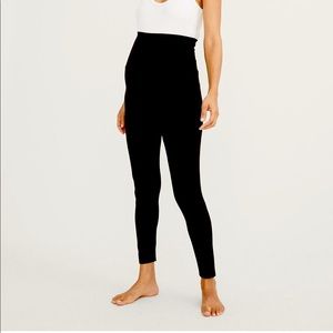 Hatch Maternity “Before, During, and After Legging” in black, size Medium
